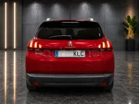 Usado Peugeot 2008 Style 100 CV (73 kW) 2018 Rojo SUV