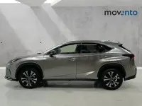 Usado Lexus NX300h 197 CV (144 kW) 2021 Gris / plata SUV