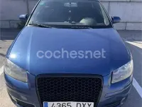 Usado Audi A3 Ambiente 115 CV (84 kW) 2006 Azul Utilitario