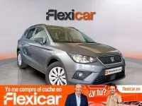 Usado Seat Arona Ecomotive 116 CV (85 kW) 2018 Gris SUV