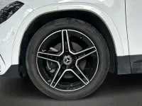Usado Mercedes GLA200 163 CV (119 kW) 2024 Blanco polar SUV