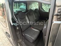 Usado Peugeot Partner Tepee Outdoor 100 CV (73 kW) 2015 Gris / plata Monovolumen