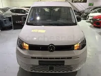 Usado VW Caddy Maxi 150 CV (110 kW) 2025 Blanco Monovolumen