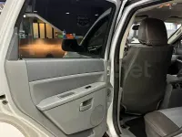 Usado Jeep Grand Cherokee Laredo 218 CV (160 kW) 2007 Gris / plata SUV