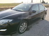 Usado Renault Laguna III Dynamique 130 CV (95 kW) 2013 Negro Berlina