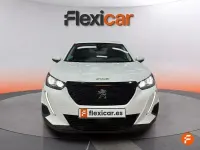 Usado Peugeot 2008 Active 100 CV (73 kW) 2021 Blanco SUV