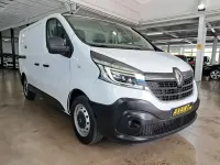 Usado Renault Trafic 120 CV (88 kW) 2021 Blanco Monovolumen