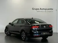 Usado VW Passat Executive 150 CV (110 kW) 2021 Negro Berlina