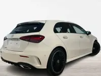 Nuevo Mercedes A180 136 CV (100 kW) 2025 Blanco Berlina