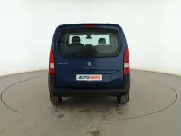 Usado Peugeot Rifter Active 102 CV (75 kW) 2021 Azul Monovolumen