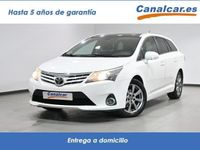 Usado Toyota Avensis Executive 124 CV (91 kW) 2013 Blanco Familiar