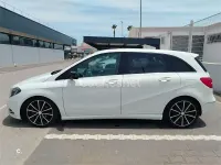 Usado Mercedes B180 109 CV (80 kW) 2013 Blanco Monovolumen