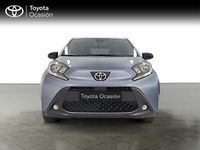 Usado Toyota Aygo X Play 72 CV (52 kW) 2024 Gris / plata SUV