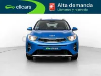 Usado Kia Stonic 84 CV (61 kW) 2022 Azul SUV