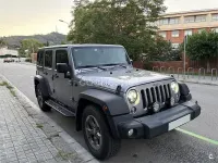 Usado Jeep Wrangler Unlimited Rubicon 200 CV (147 kW) 2017 Gris / plata SUV