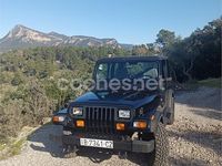 Usado Jeep Wrangler 121 CV (88 kW) 1998 Negro SUV