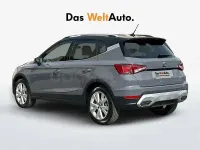 Usado Seat Arona Xperience 115 CV (84 kW) 2025 Gris / plata SUV