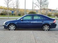 Usado Ford Mondeo Trend 130 CV (95 kW) 2006 Azul Berlina