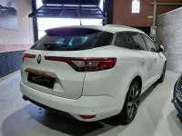 Usado Renault Mégane GrandTour Intens 115 CV (84 kW) 2020 Blanco Familiar