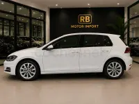 Usado VW Golf VII Advance 125 CV (91 kW) 2015 Blanco Berlina
