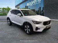 Usado Volvo XC40 Core 197 CV (144 kW) 2024 Blanco SUV