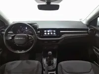 Usado Skoda Fabia Selection 95 CV (69 kW) 2025 Blanco Utilitario