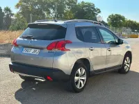Usado Peugeot 2008 Access 82 CV (60 kW) 2016 Gris / plata SUV