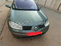Usado Renault Mégane II Dynamique 80 CV (58 kW) 2003 Verde Berlina