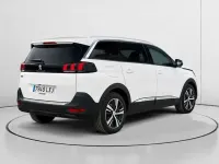 Usado Peugeot 5008 Allure 131 CV (96 kW) 2022 Blanco SUV