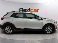 Usado Kia Stonic 101 CV (74 kW) 2022 Gris SUV