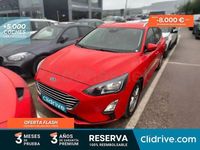 Usado Ford Focus Trend 120 CV (88 kW) 2022 Rojo Familiar