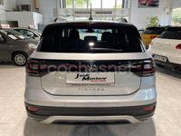 Usado VW T-Cross Advance 110 CV (80 kW) 2022 Gris / plata SUV
