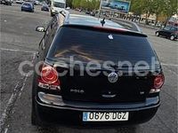 Usado VW Polo Trendline 75 CV (55 kW) 2005 Negro Utilitario