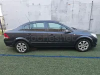 Usado Opel Astra Cosmo 110 CV (80 kW) 2008 Azul Berlina