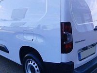 Usado Citroën Berlingo 102 CV (75 kW) 2019 Ewp  pintura blanco banquise Monovolumen