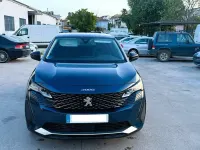 Usado Peugeot 3008 Allure 225 CV (165 kW) 2022 Azul SUV