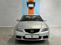 Usado Honda Accord Sport 140 CV (102 kW) 2004 Gris / plata Berlina