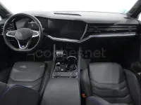 Usado VW Touareg R 462 CV (339 kW) 2024 Gris / plata SUV