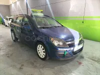 Usado Opel Astra Cosmo 120 CV (88 kW) 2007 Azul Familiar
