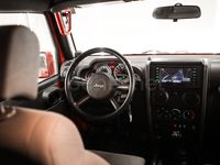 Usado Jeep Wrangler Rubicon 200 CV (147 kW) 2010 Rojo SUV