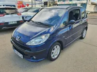 Usado Peugeot 1007 70 CV (51 kW) 2006 Azul Monovolumen