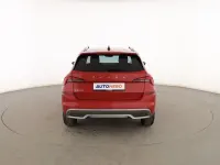 Usado Skoda Kamiq Ambition 110 CV (80 kW) 2023 Rojo SUV