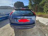 Używany Ford Focus Trend 100 KM (73 kW) 2005 Niebieski Sedan/Limuzyna