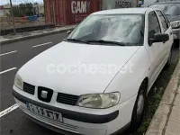 Usado Seat Ibiza Stella 100 CV (73 kW) 2002 Blanco Utilitario