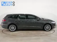 Usado Ford Mondeo Vignale 240 CV (176 kW) 2015 Gris / plata Berlina