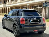 Usado Mini Cooper D 116 CV (85 kW) 2017 Negro Utilitario