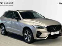 Usado Volvo XC60 Plus 351 CV (258 kW) 2025 Gris SUV