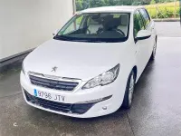 Usado Peugeot 308 Access 110 CV (80 kW) 2016 Blanco Berlina