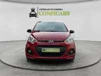 Usado Hyundai i10 66 CV (48 kW) 2015 Granate Utilitario