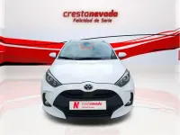 Usado Toyota Yaris Active 116 CV (85 kW) 2021 Blanco Utilitario